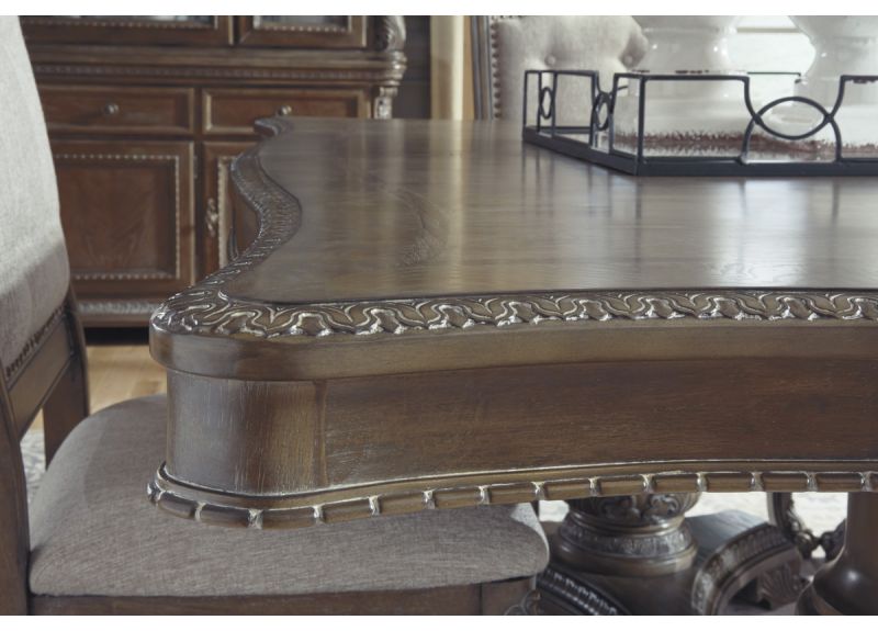 Uki Wooden Extensible Rectangular Dining Table 
