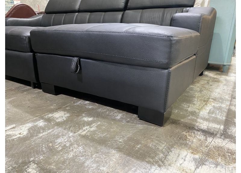 meddelelse gør det fladt Lam 3 Seater Black Leather Sofa Bed with Storage and Headrest - Venus