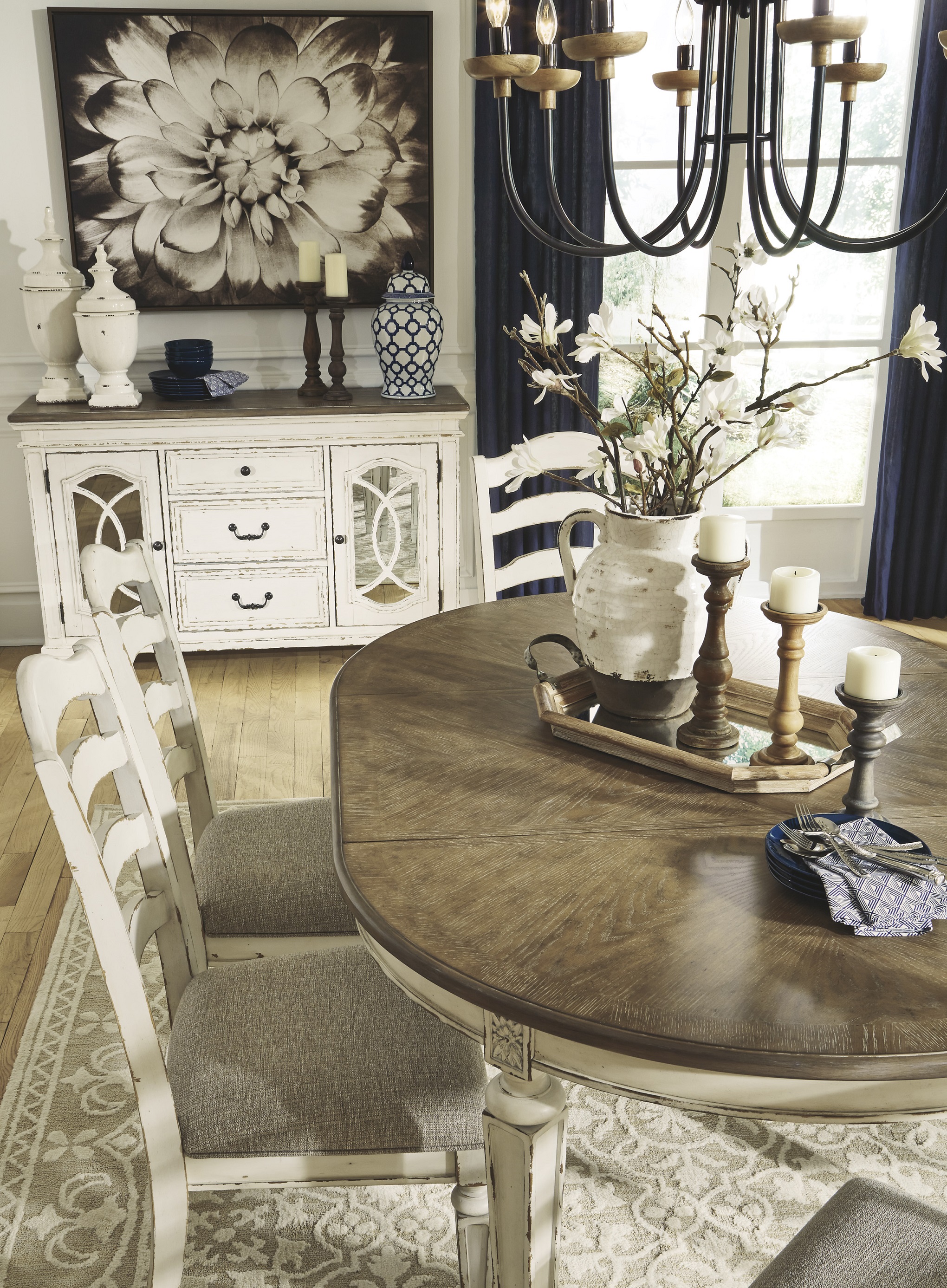 realyn oval dining table